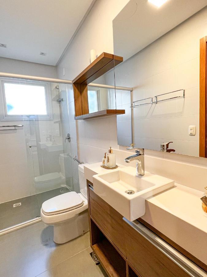Apto Moderno Com Lareira, Piscina Aquecida E Infra Completo Em Грамаду Экстерьер фото