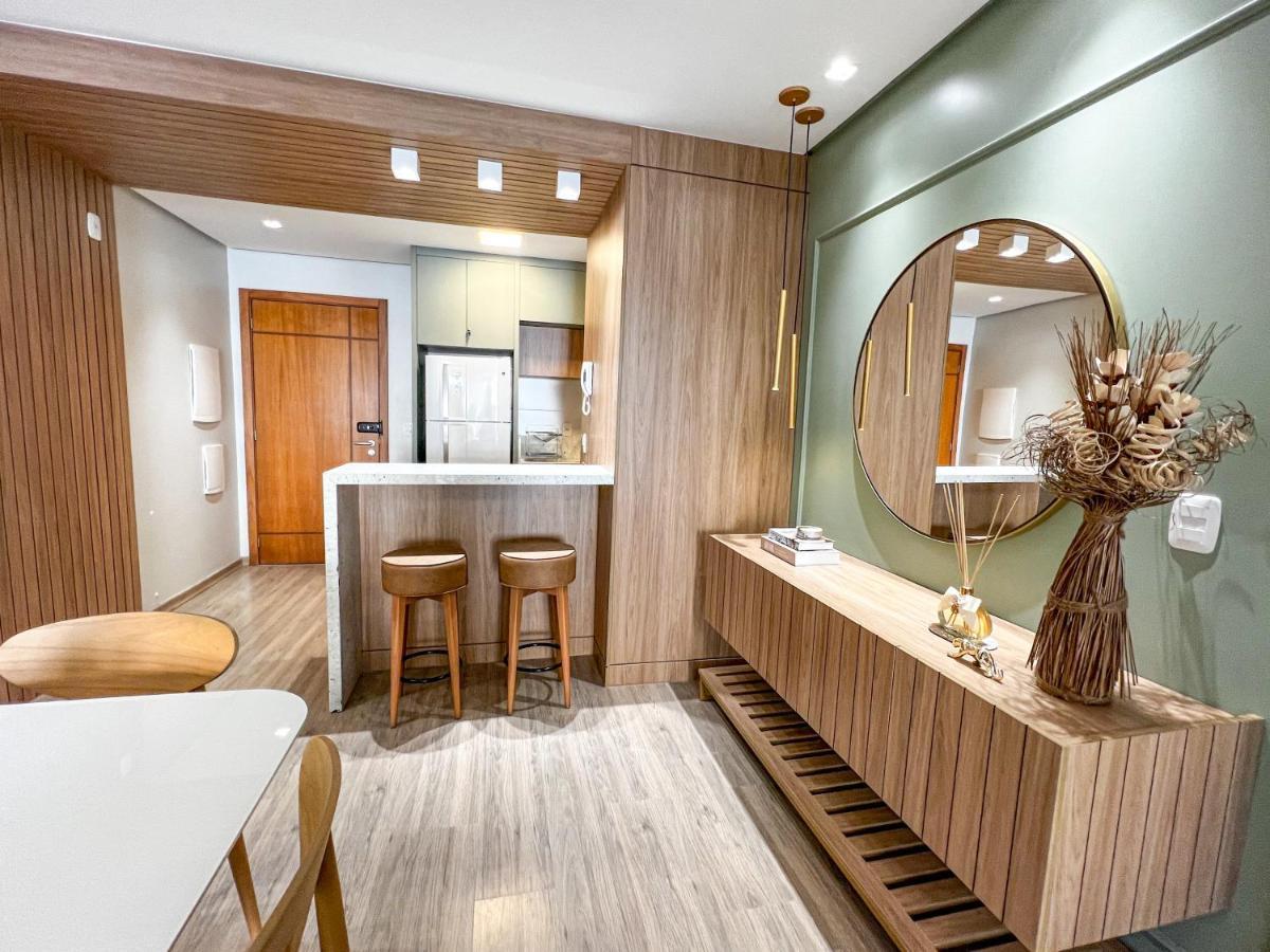 Apto Moderno Com Lareira, Piscina Aquecida E Infra Completo Em Грамаду Экстерьер фото