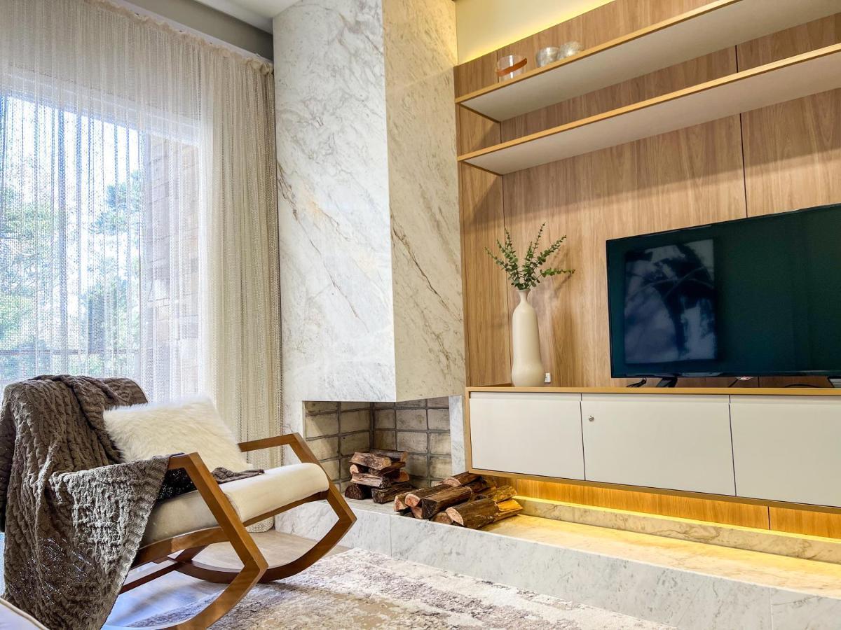 Apto Moderno Com Lareira, Piscina Aquecida E Infra Completo Em Грамаду Экстерьер фото